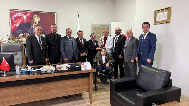 Tümkasderden Çorlu Devlet Hastanesi Başhekimi Sayın Doç. Dr. Mustafa DOĞAN'a Ziyaret